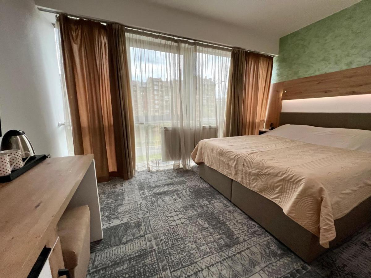 Hotel Brkic Sarajevo Airport - Free Parking المظهر الخارجي الصورة